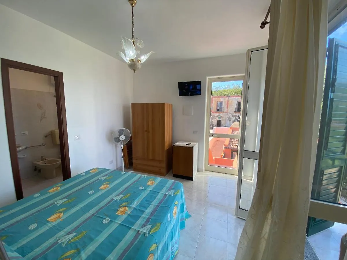 Fiordaliso - Holiday Housing Липари Апартаменты